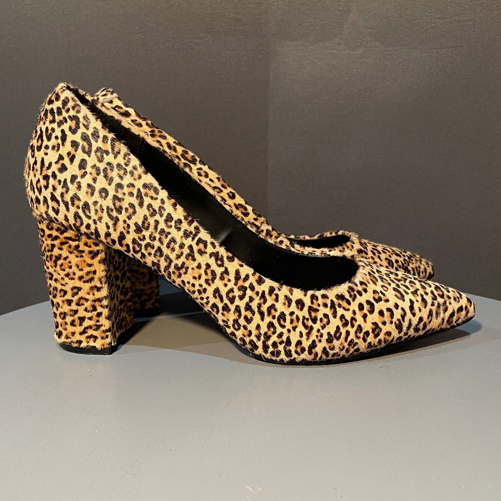 Express Leopard Print Block Heel Pumps – Size 8